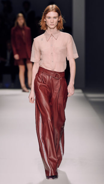s19sr_boss_show_look_22