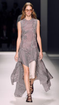 s19sr_boss_show_look_27