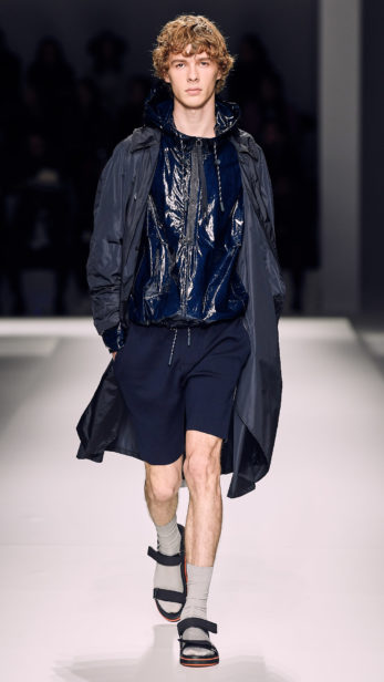 s19sr_boss_show_look_39
