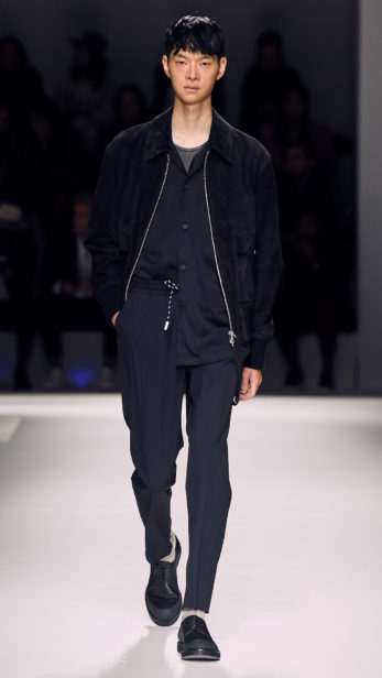 s19sr_boss_show_look_41
