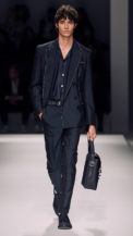 s19sr_boss_show_look_48