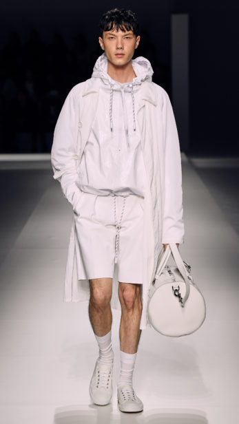 s19sr_boss_show_look_51