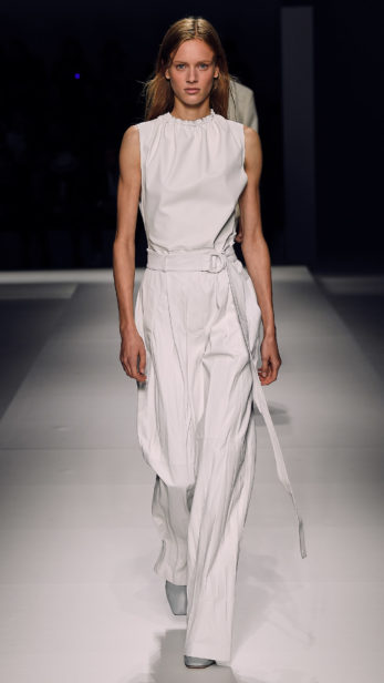 s19sr_boss_show_look_53