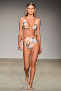 Agua de Coco
SPFW N46
out/2018
foto: Ze Takahashi / FOTOSITE