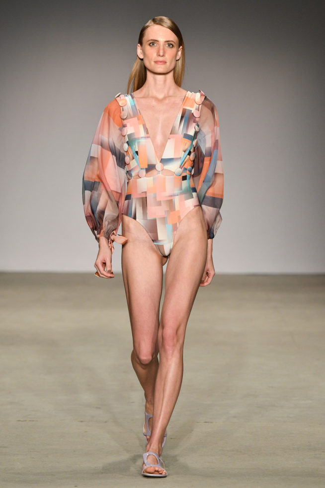 Agua de Coco

SPFW N46

out/2018

foto: Ze Takahashi / FOTOSITE