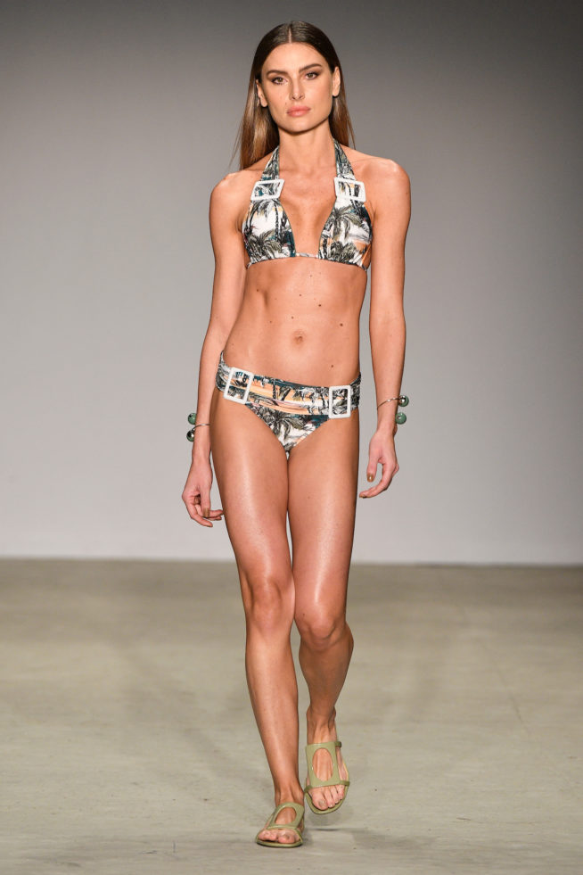 Agua de Coco

SPFW N46

out/2018

foto: Ze Takahashi / FOTOSITE