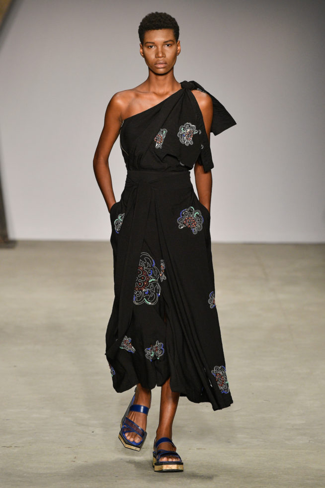 Apartamento 03

SPFW N46

out/2018

foto: Ze Takahashi / FOTOSITE