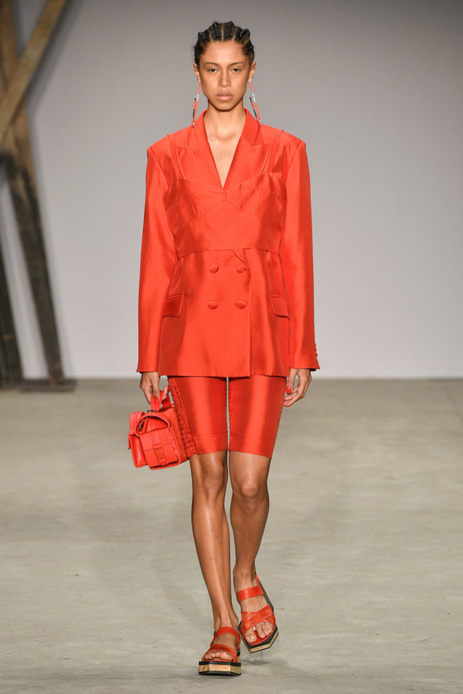 Apartamento 03

SPFW N46

out/2018

foto: Ze Takahashi / FOTOSITE