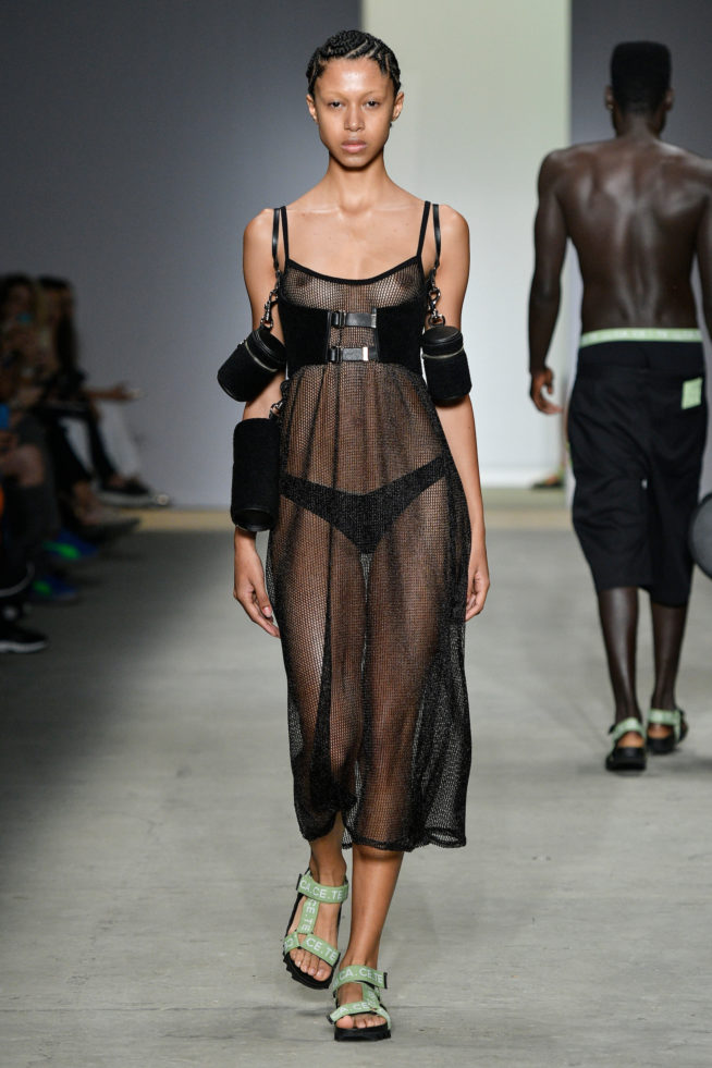 Cacete

SPFW N46

out/2018

foto: Ze Takahashi / FOTOSITE