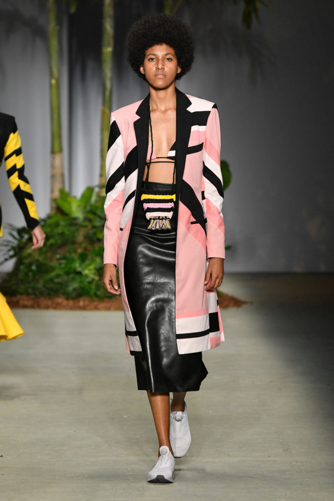 Joao Pimenta Feminino- SPFW N46

out/2018

foto: Ze Takahashi/ FOTOSITE