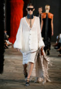 loewe_ss19_womens_runway_website_011