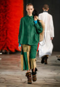 loewe_ss19_womens_runway_website_015