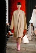 loewe_ss19_womens_runway_website_019