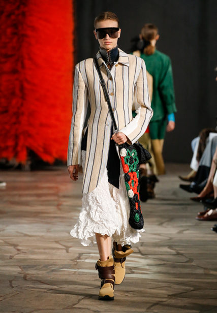 loewe_ss19_womens_runway_website_023