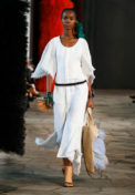 loewe_ss19_womens_runway_website_027