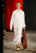 loewe_ss19_womens_runway_website_036