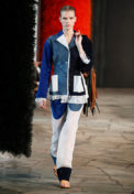 loewe_ss19_womens_runway_website_046