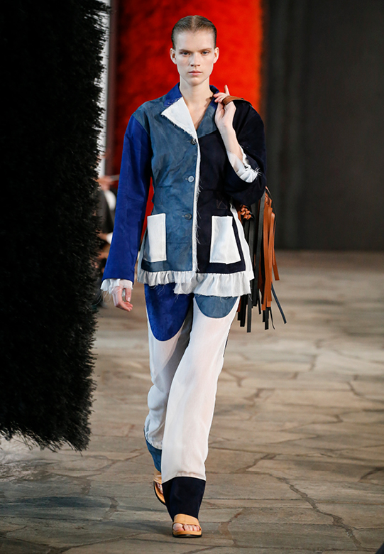 loewe_ss19_womens_runway_website_046