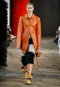 loewe_ss19_womens_runway_website_048