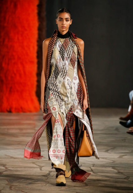 loewe_ss19_womens_runway_website_06
