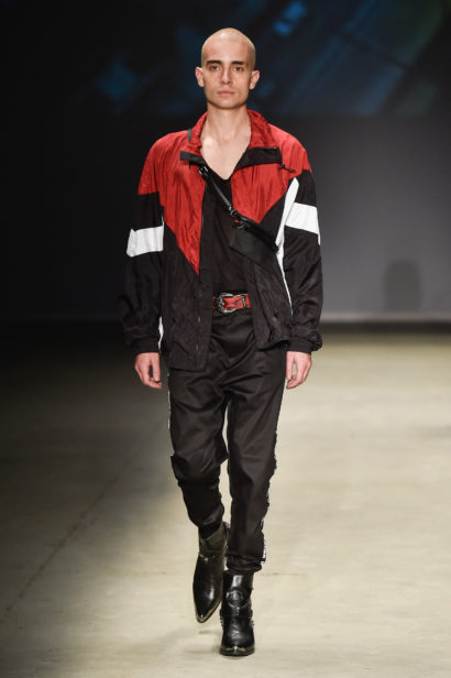 Ratier

SPFW N46

out/2018

foto: Rafael Chacon / FOTOSITE