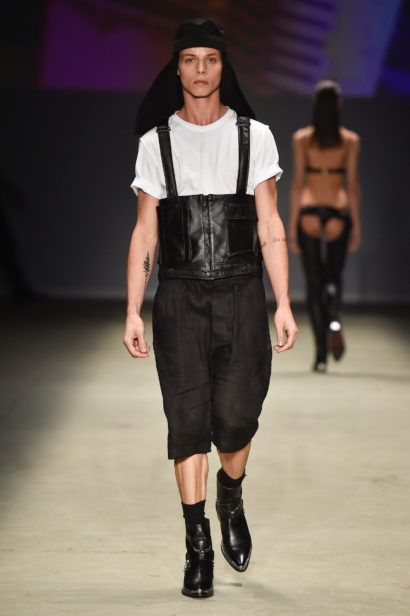 Ratier

SPFW N46

out/2018

foto: Rafael Chacon / FOTOSITE