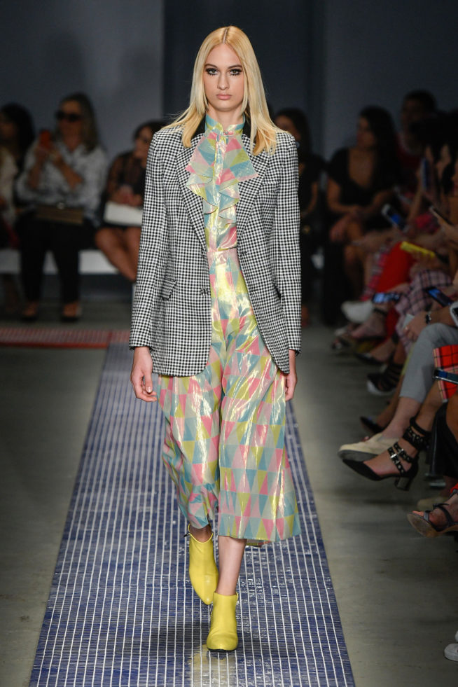 Reinaldo Lourenco- SPFW N46

out/2018

foto: Ze Takahashi/ FOTOSITE