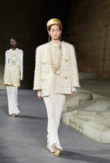 03_the_paris-new_york_2018-19_metiers_d_art_collection_look_03