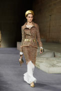 13_the_paris-new_york_2018-19_metiers_d_art_collection_look_13