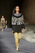 45_the_paris-new_york_2018-19_metiers_d_art_collection_look_45