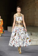 65_the_paris-new_york_2018-19_metiers_d_art_collection_look_65