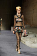 79_the_paris-new_york_2018-19_metiers_d_art_collection_look_79