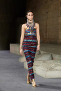 84_the_paris-new_york_2018-19_metiers_d_art_collection_look_84