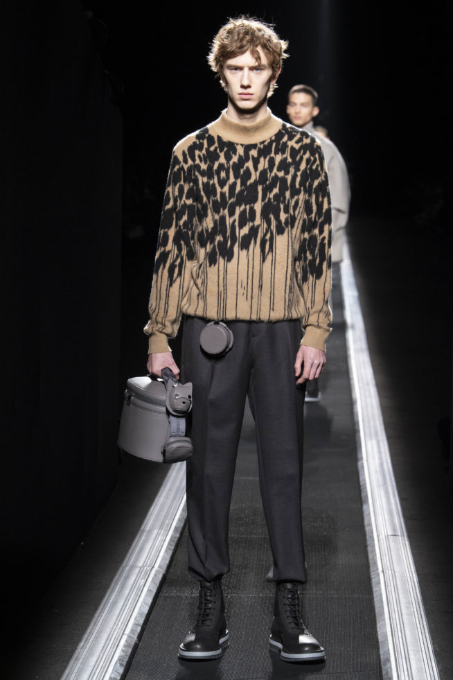 winter-19-20-collection-look-30