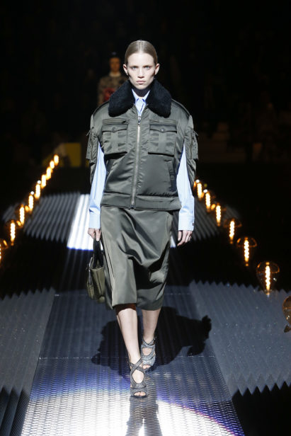 025_prada_pdfw19