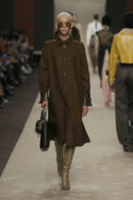 07_fendi-_women_fw_19_20