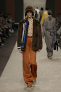 08_fendi-_women_fw_19_20