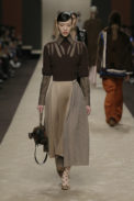 10_fendi-_women_fw_19_20