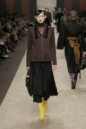 28_fendi-_women_fw_19_20