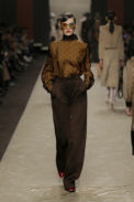 37_fendi-_women_fw_19_20