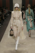 41_fendi-_women_fw_19_20
