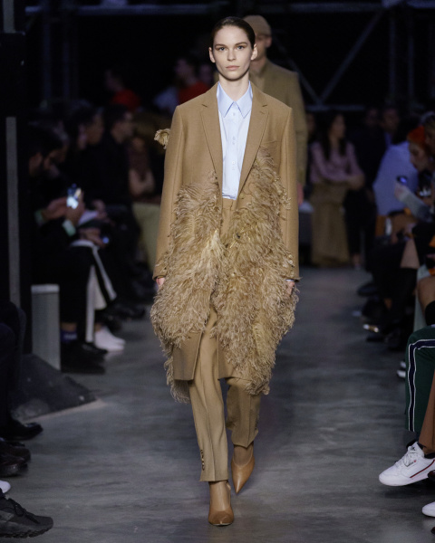 burberry-autumn_winter-2019-collection-look-101_002