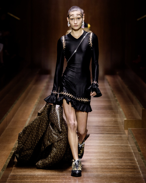 burberry-autumn_winter-2019-collection-look-12_002