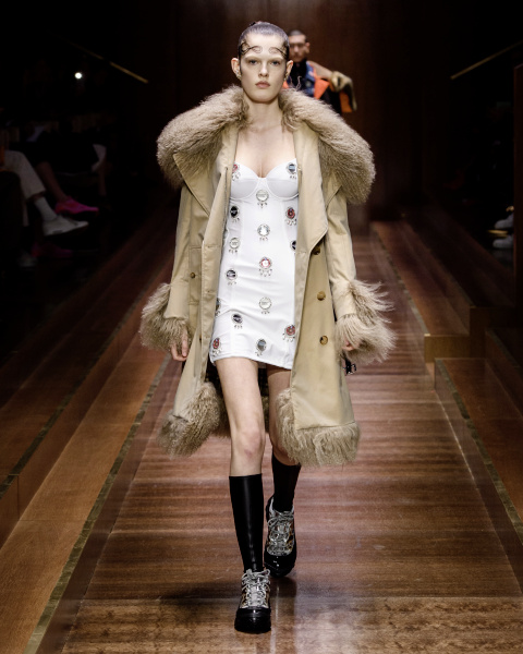 burberry-autumn_winter-2019-collection-look-35_002