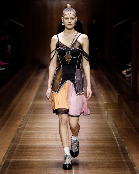 burberry-autumn_winter-2019-collection-look-43_002