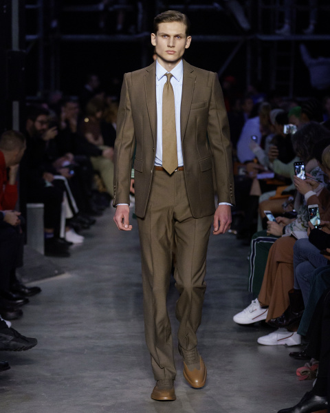 burberry-autumn_winter-2019-collection-look-59_002