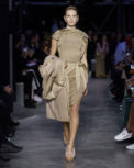 burberry-autumn_winter-2019-collection-look-77_001
