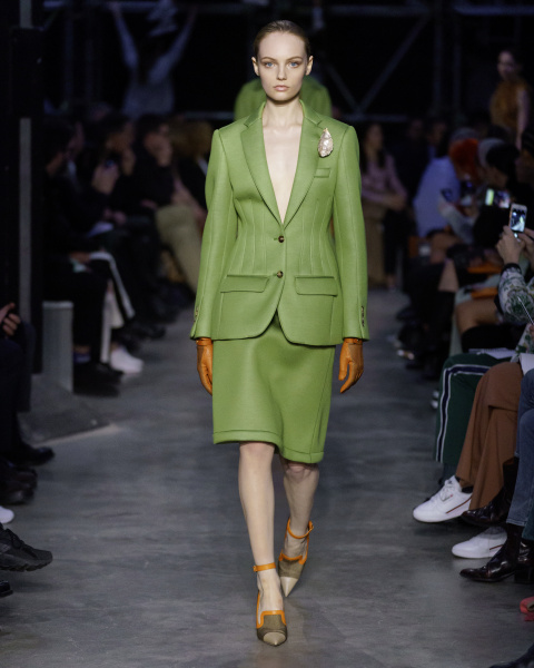 burberry-autumn_winter-2019-collection-look-83_002