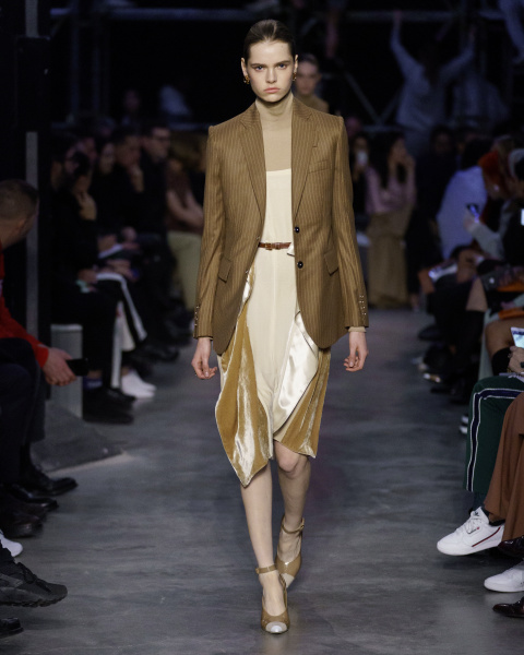 burberry-autumn_winter-2019-collection-look-87_002