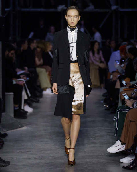 burberry-autumn_winter-2019-collection-look-97_002